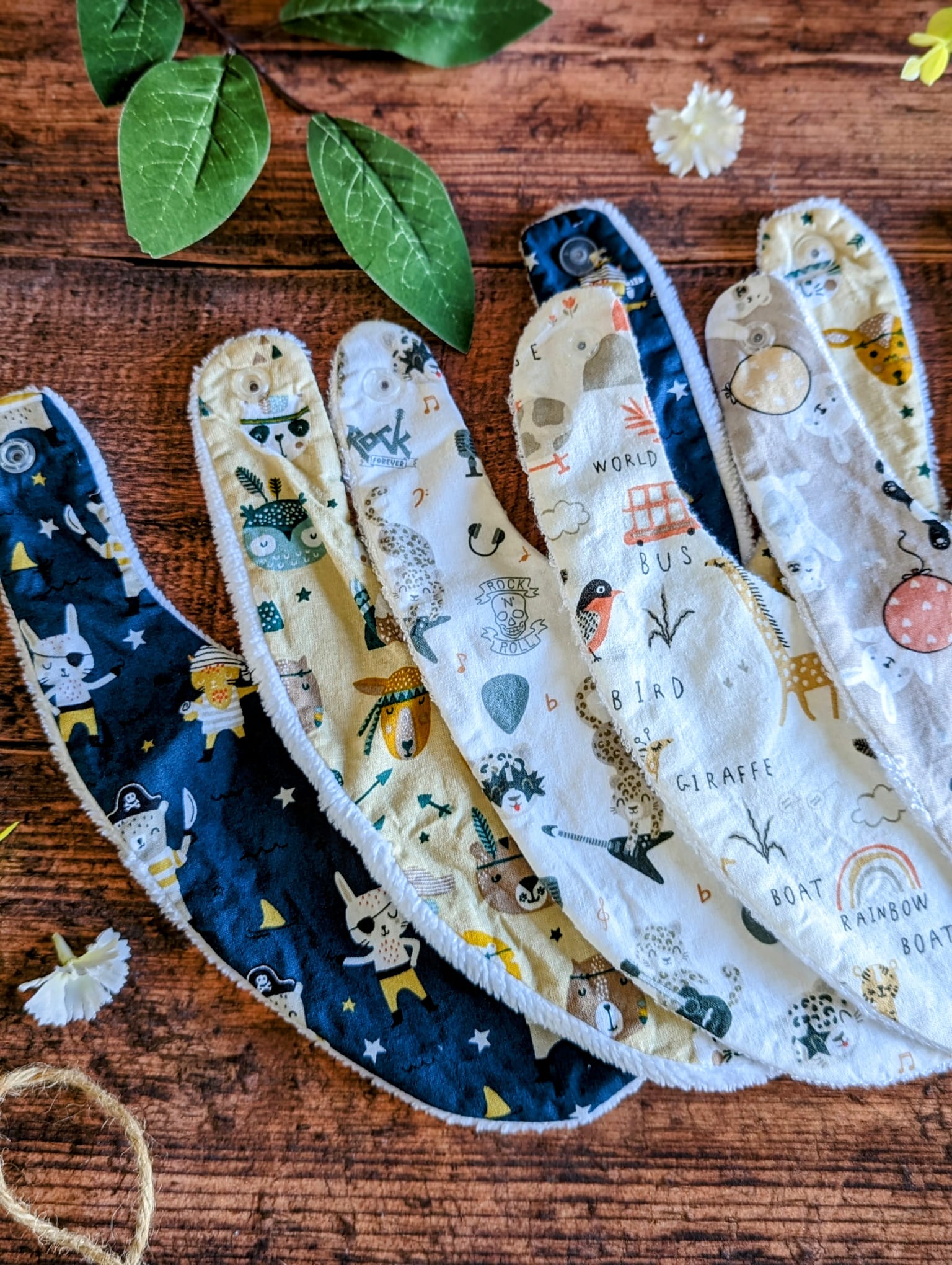 Semainier bavoirs bandana x5