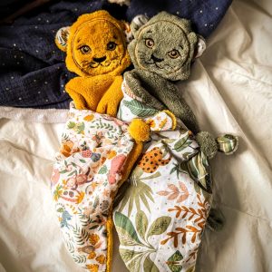 Doudou Léo le petit lion